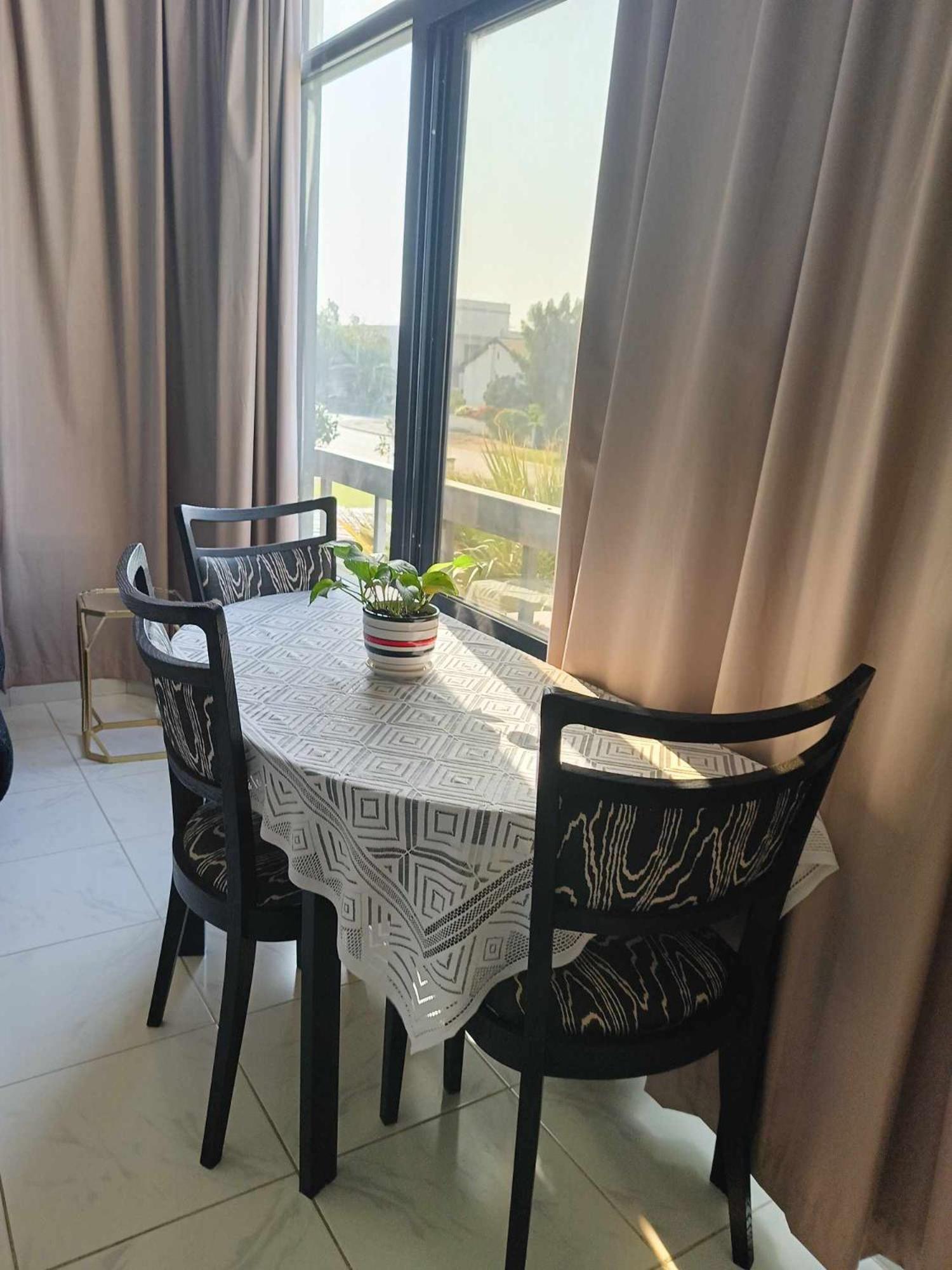 Jumeirah Beach Villa Дубай Екстериор снимка
