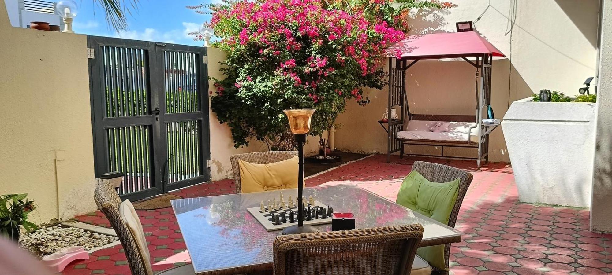 Jumeirah Beach Villa Дубай Екстериор снимка