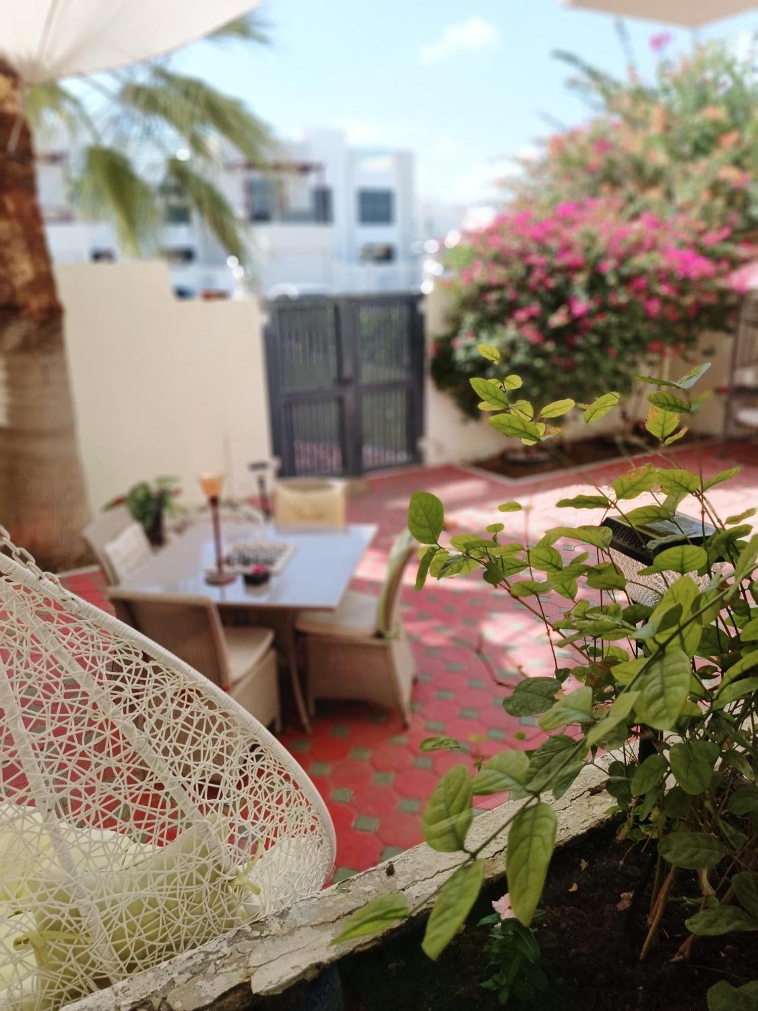 Jumeirah Beach Villa Дубай Екстериор снимка